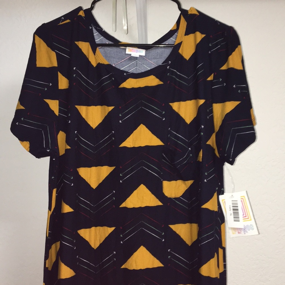 NWT LuLaRoe Carly XL LEGGING MATERIAL!